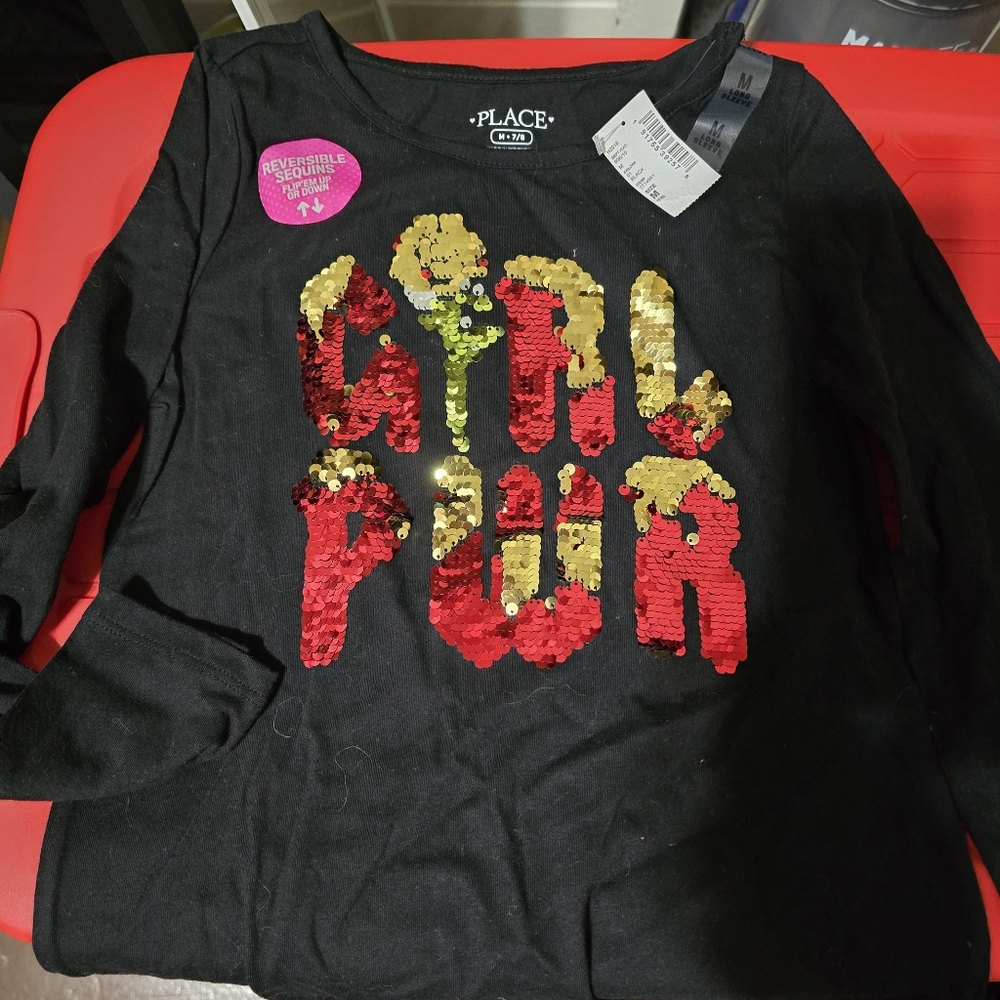 Children place girls tee